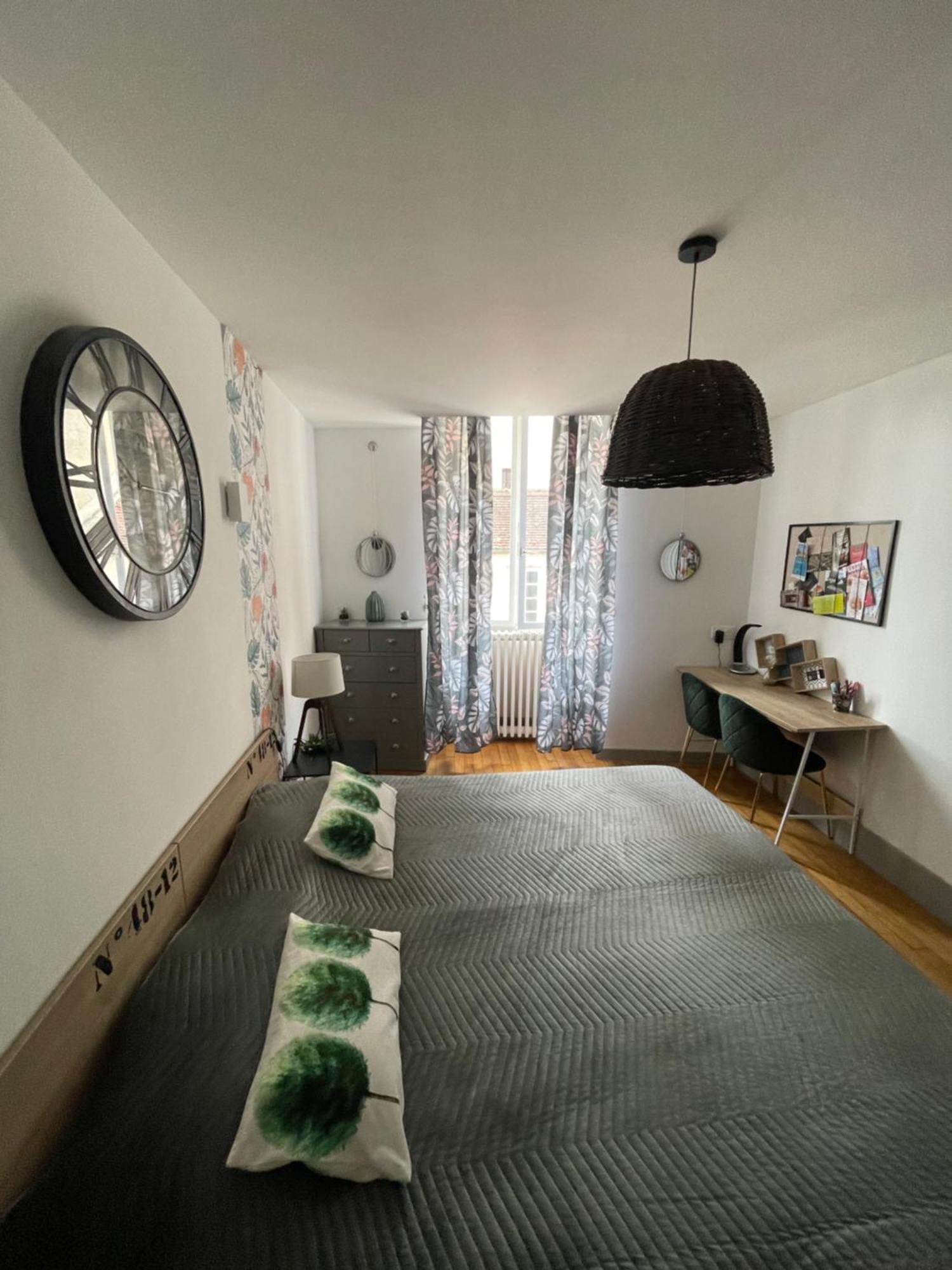 Appartement Moderne Centre Ville, 5 Personnes, 65 M2 Semur-en-Auxois Zewnętrze zdjęcie