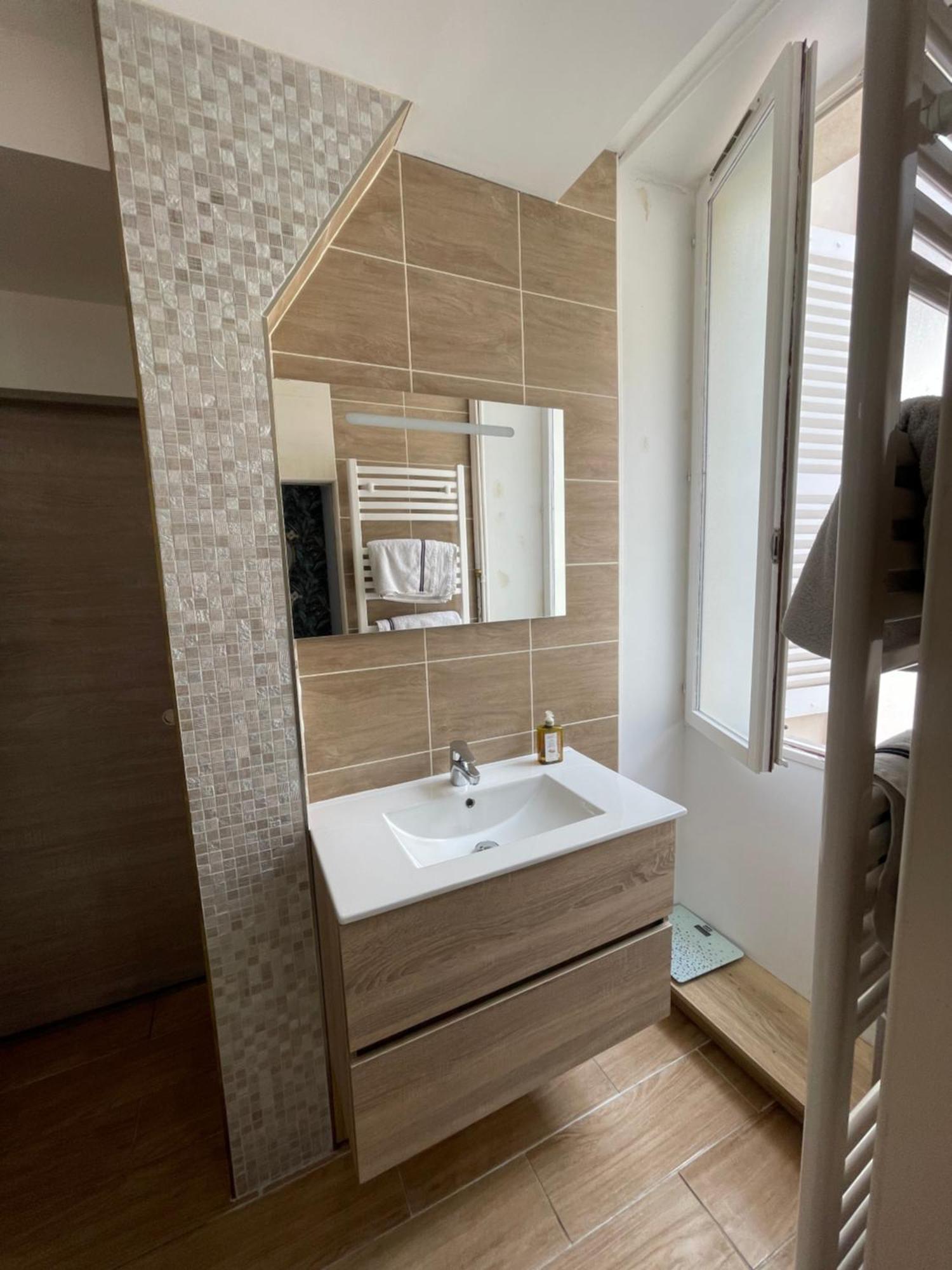 Appartement Moderne Centre Ville, 5 Personnes, 65 M2 Semur-en-Auxois Zewnętrze zdjęcie